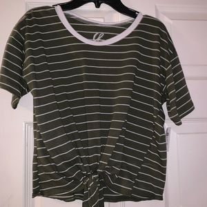 Crop top